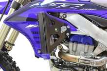 WORKS CONNECTION Radiator Brace Set - Black - Yamaha 18-B269