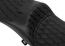 DRAG SPECIALTIES SEATS Extended Reach Freedom Seat - Vinyl - Double Diamond - Black Stitch - FLT/FLH '09-'25 4696B