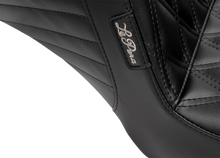 LE PERA Kickflip Seat - Double Diamond Stitch - FLH/FLT '23-'25 LV-597DD