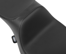 DRAG SPECIALTIES SEATS Extended Reach Predator III Seat - Vinyl/Solar Reflective Leather - Slipstop - FLH/FLT '23-'24 4705E