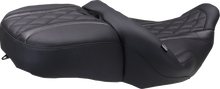 MUSTANG Deluxe One-Piece, 2-Up Seat - Diamond - Black Stitch - FLT/FLH '23-'25 89411