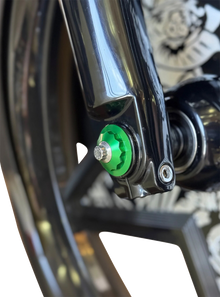 PAUL YAFFE BAGGER NATION Y-Axle with 12 Point Style Axle Cover Kit - Custom - Front - Green - 1" PYO:YAXLE-07-TP-GN
