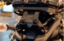 Gilles Speedometer Holder for the Yamaha FZ-07/MT-07 (2014-2016)