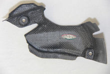 CARBONVANI - DUCATI PANIGALE 1199 / 1299 / V2 and STREETFIGHTER V2 CARBON FIBER SPROCKET COVER