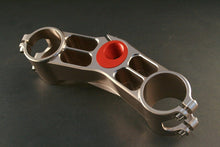 AEM FACTORY - DUCATI 848 / 1098 / 1198 SBK Triple Clamp