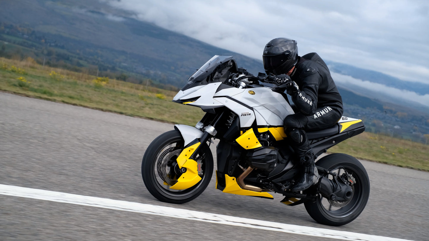 PUIG PISTA Complete Body Kit for the BMW R 1300 GS