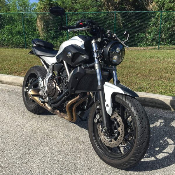 Motodemic Custom Headlight Brackets for Yamaha FZ-07 / MT-07 & XSR700