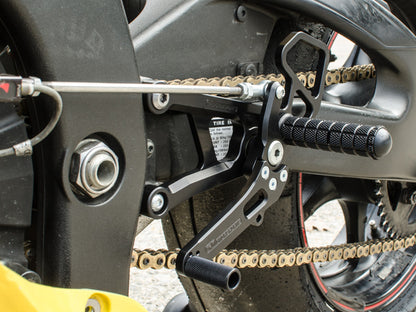 WOODCRAFT Yamaha R6 (2017+) Complete Rear Set Kit  Standard Shift  BLACK - WILL ALSO FIT 2006-16 MODELS