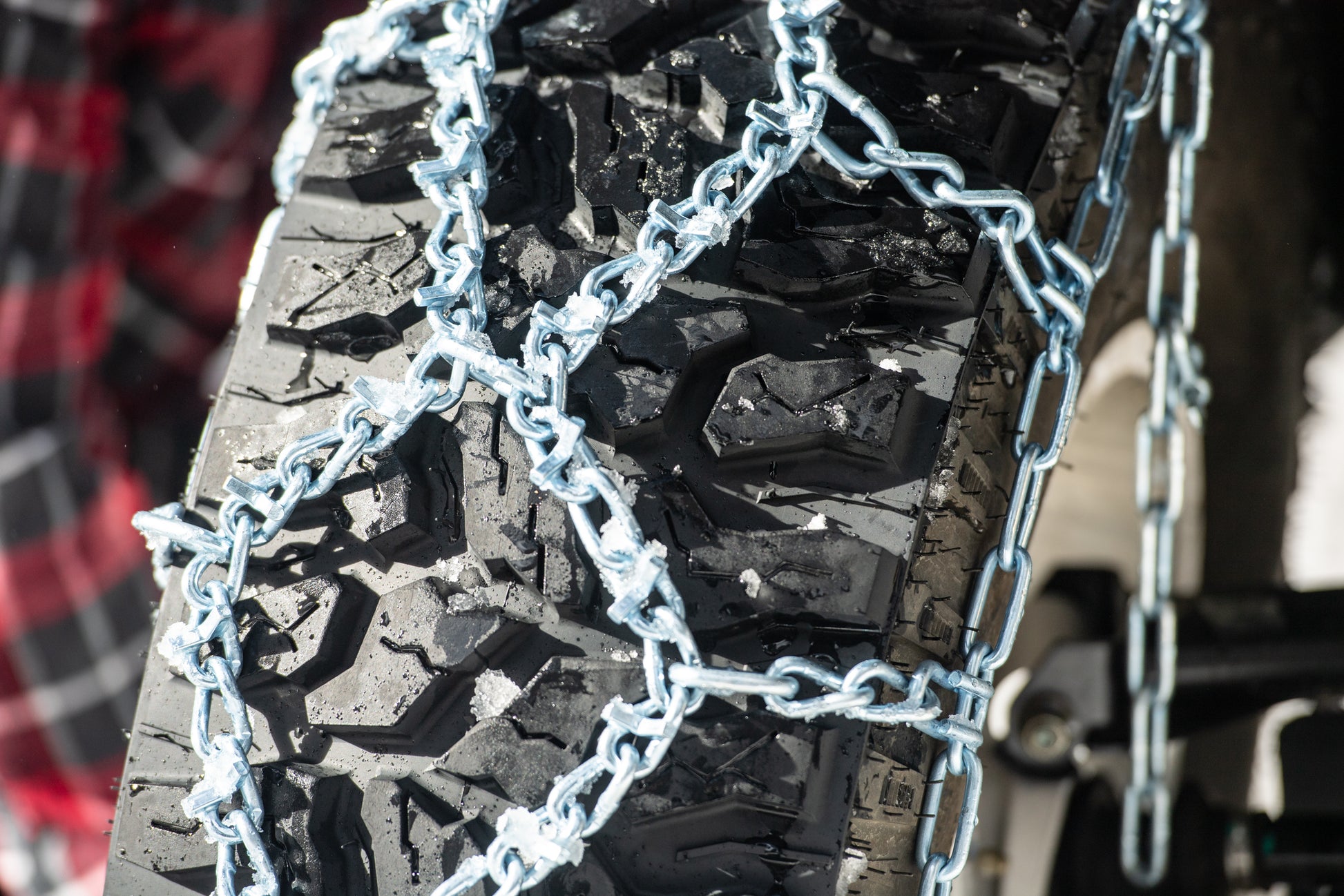 Diamond V Bar Snow Chains 30" 30x10 14 And 30x10 15