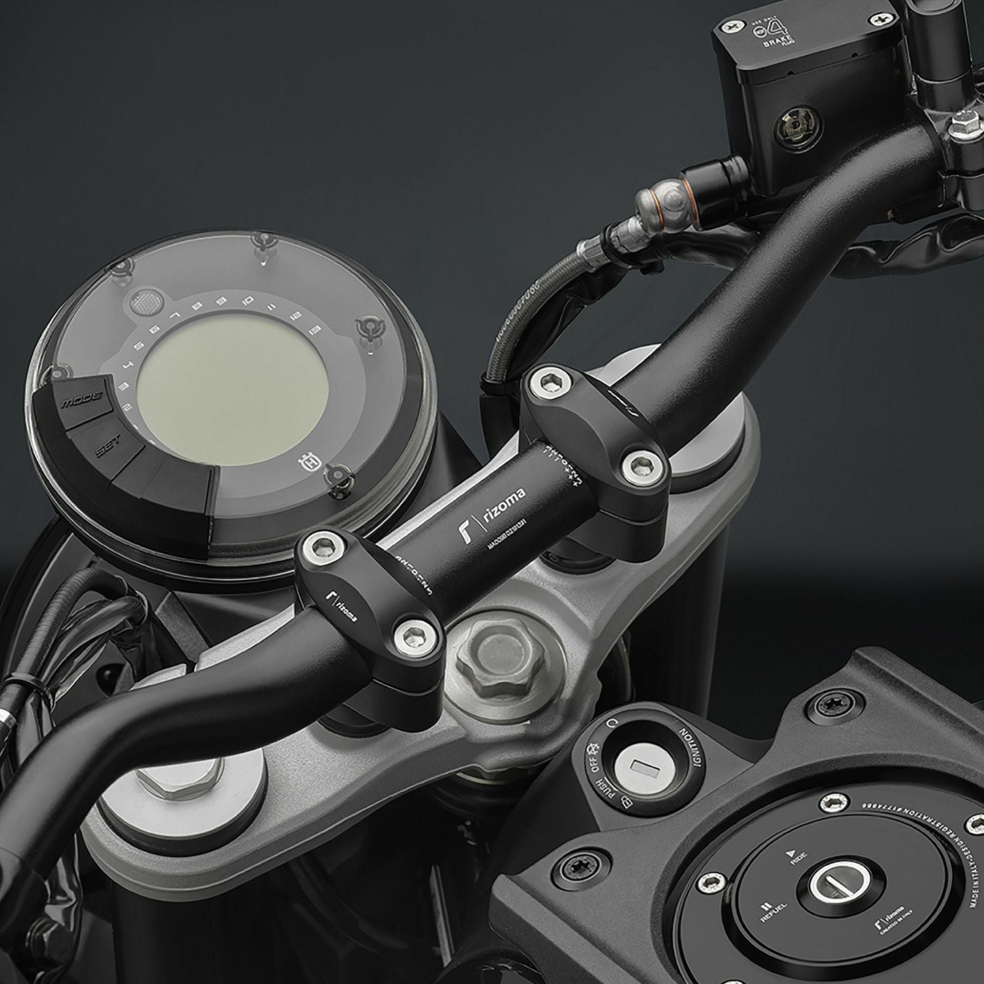 Handlebar Tapered Black Dia 22 29mm/H 55mm/W 740mm