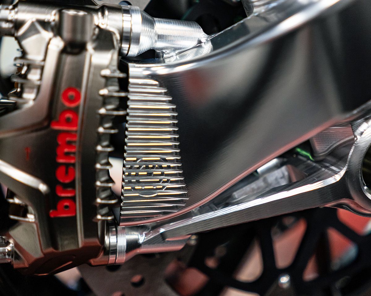Motocorse 108mm (OE) Billet Fork Lowers (Caliper mounts) With Integrated Caliper Brake Ducts for Marzocchi For Ducati Diavel V4