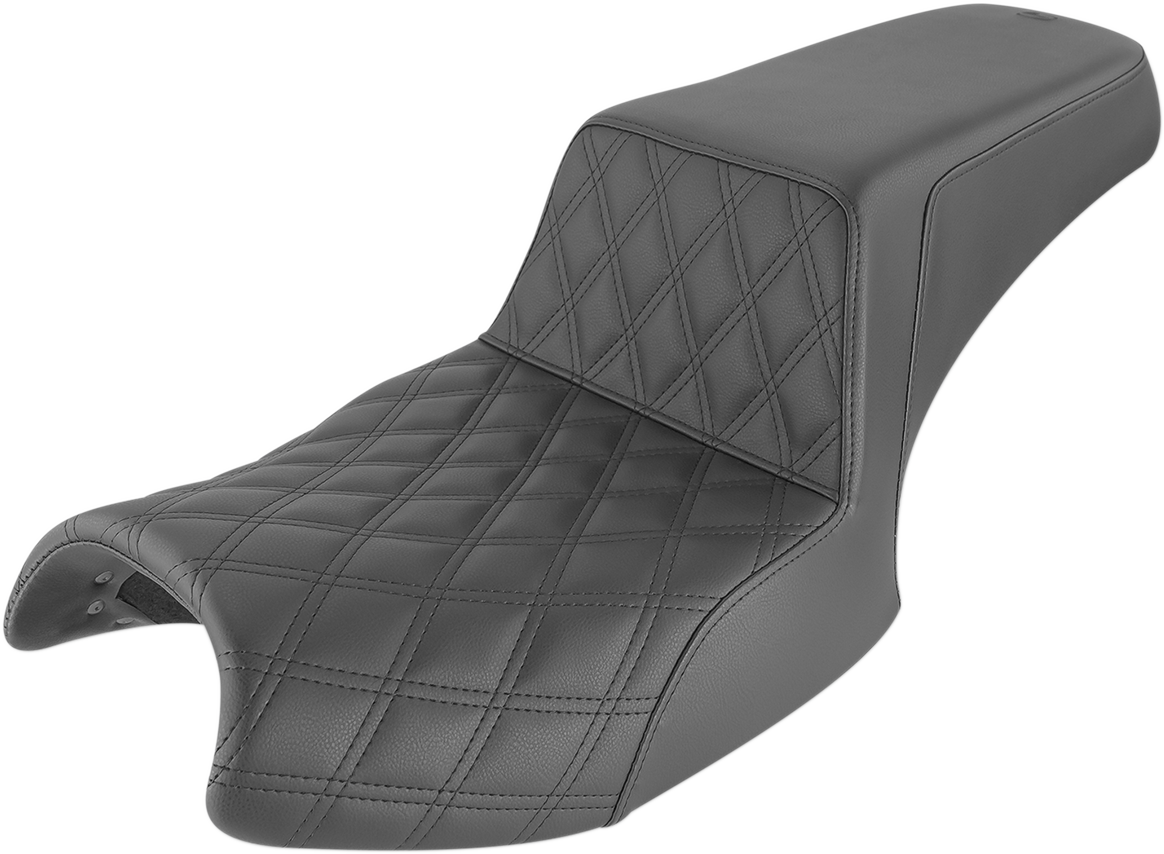SADDLEMEN Step-Up Seat - Front Lattice Stitch/Rear Smooth - Black - Challenger I20-06-172
