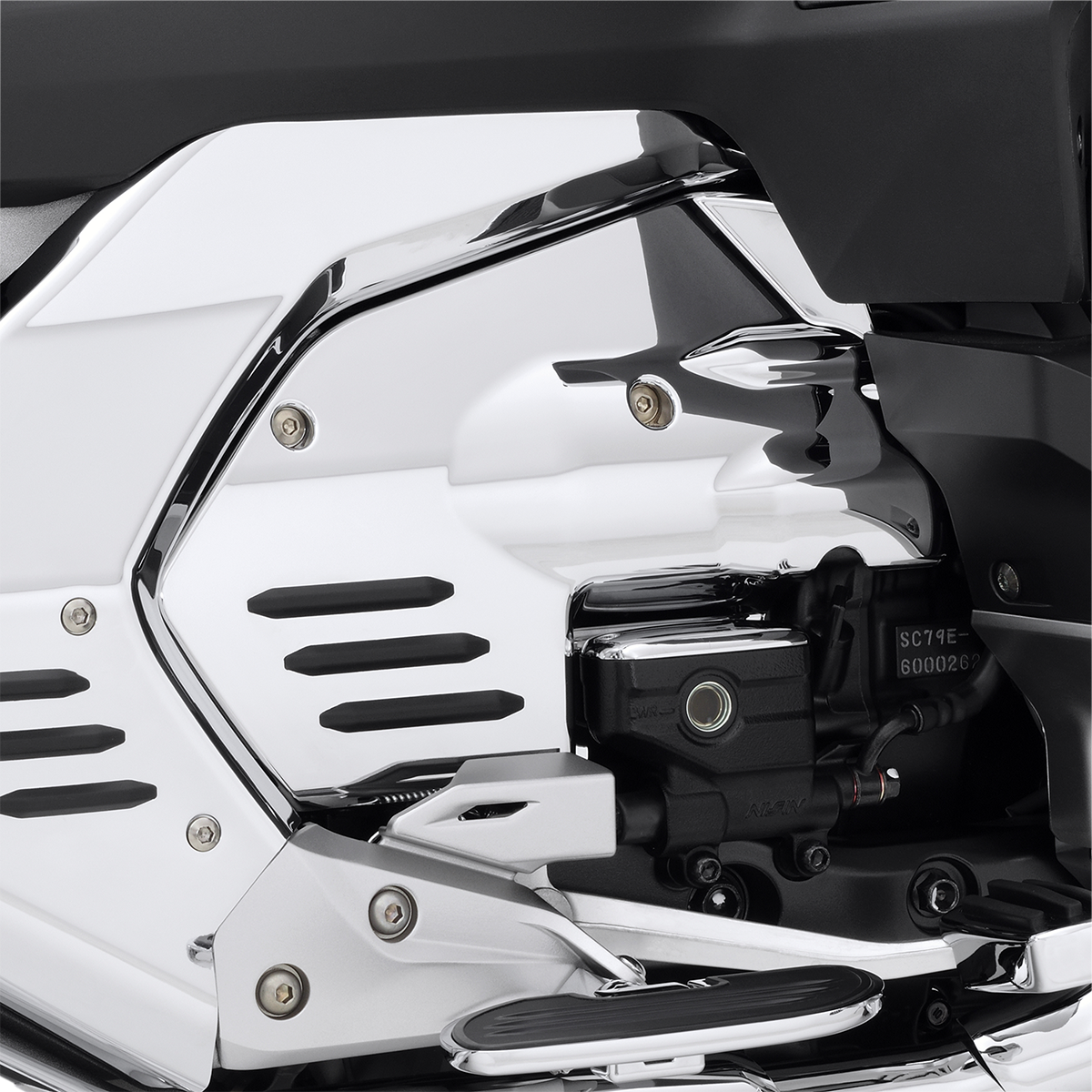 SHOW CHROME Lower Engine Side Cover - Chrome - GL1800 52-963