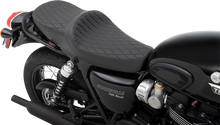 Z1R Low Profile Touring Seat - Diamond - Black - Triumph '01-'17 0810-2226