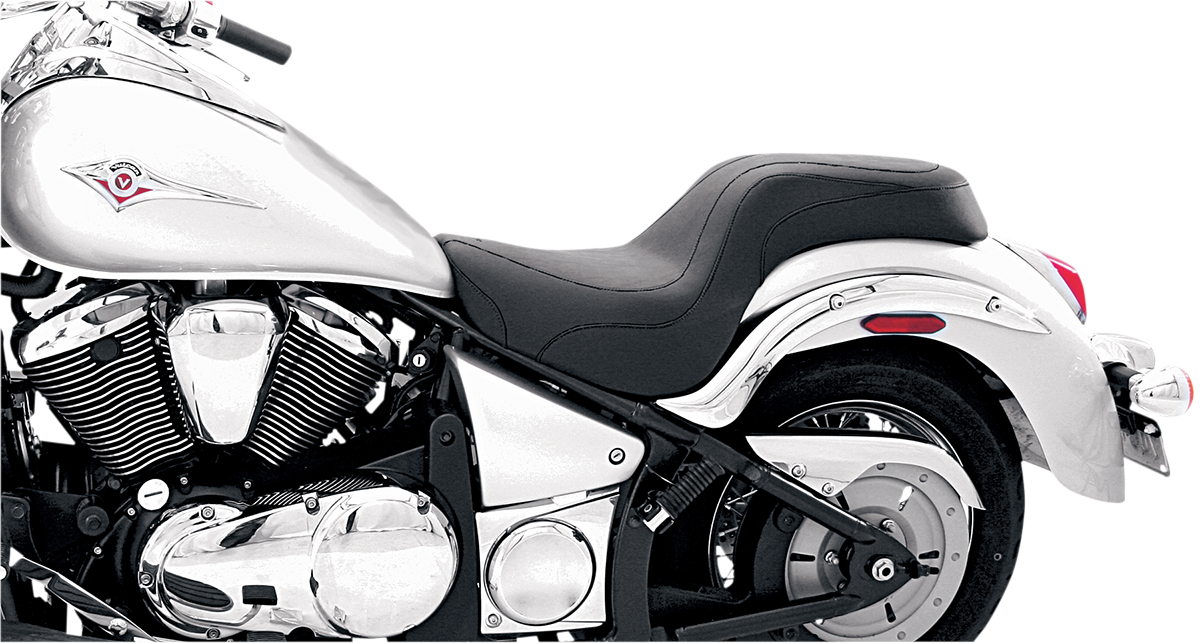 MUSTANG Day Tripper™ Seat - Plain - VN900 '06-'21 76128