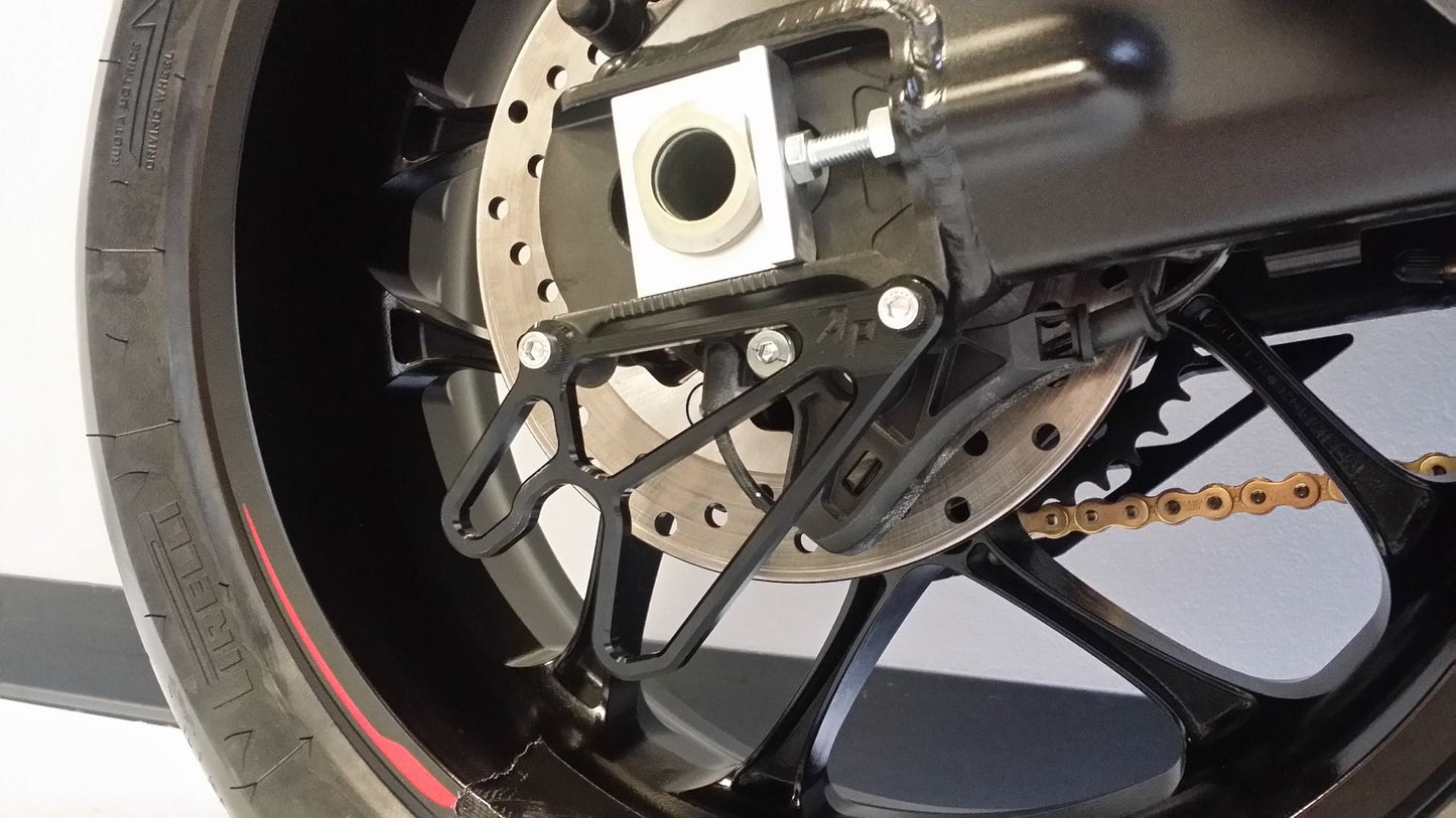 Attack Performance Race Lifter and Shark Guard Kit for Yamaha YZF-R1 (2015+) and YZF-R6 (2017+)