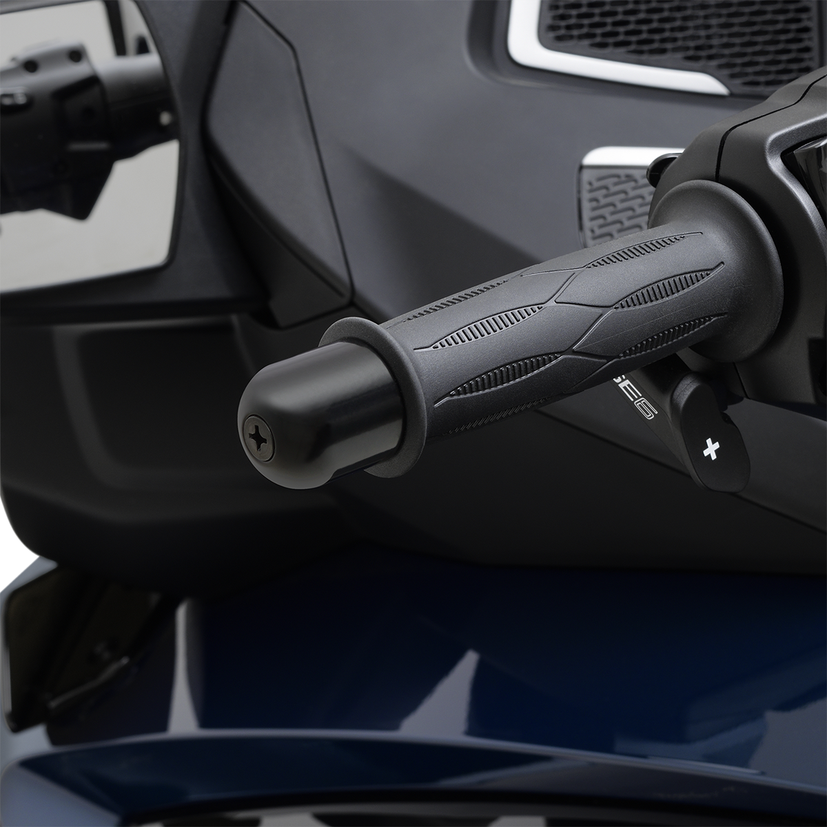 SHOW CHROME Handlebar Weights - Can-Am 41-181BK