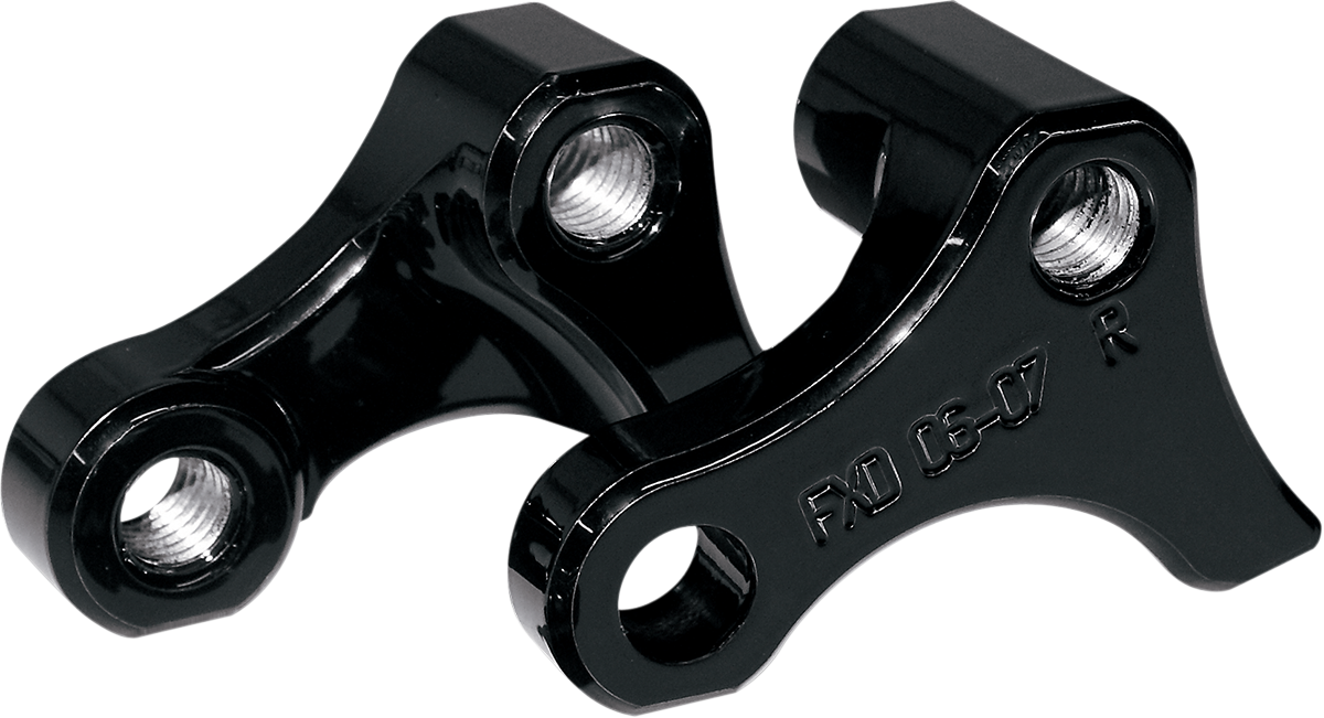 LA CHOPPERS Lowering Kit - Rear - Lowers 1" - Black Powder Coated - '06-'17 Dyna LA-7590-02B