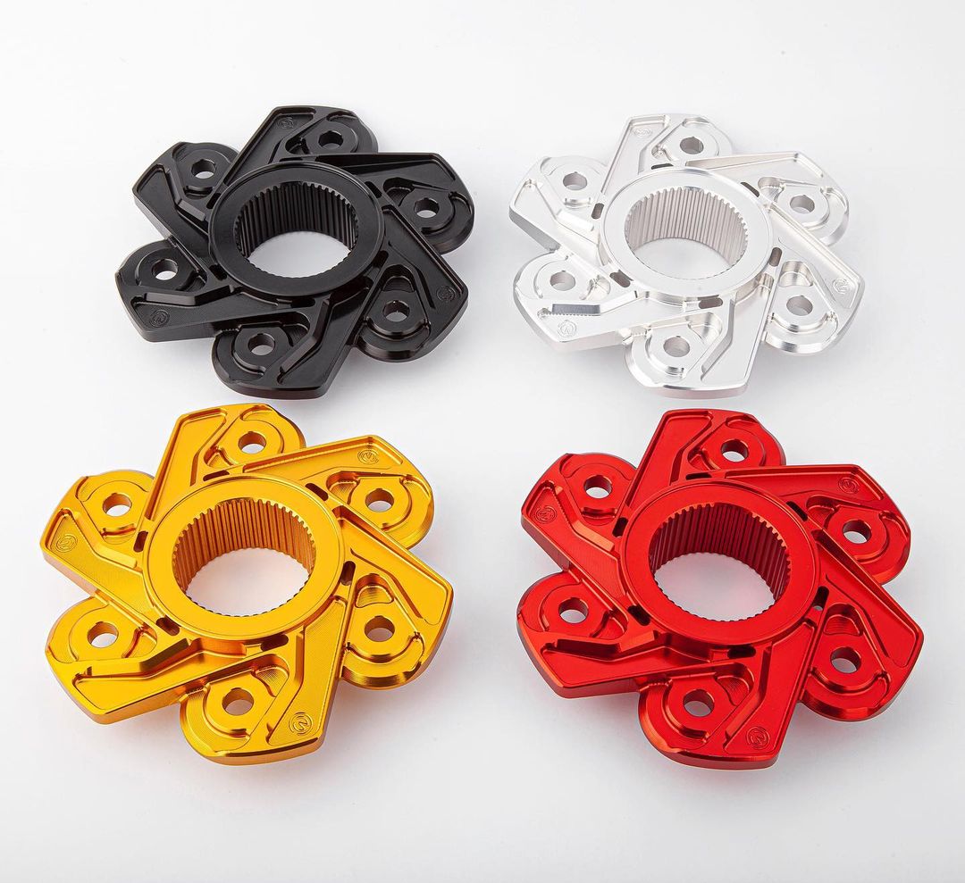 Motocorse Large Billet Aluminium Rear Hub Flange (Sprocket Carrier) for Ducati Panigale / Streetfighter V4 and Multistrada V4 Pikes Peak