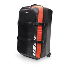 Buddy 100l Athlete Gear Trolley Bag Black/Uswe Red