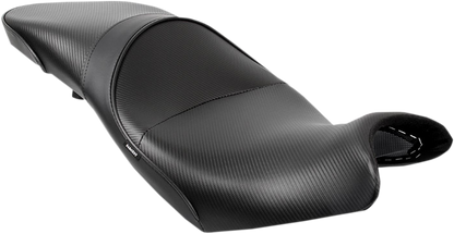 SARGENT World Sport™ Performance Seat - Black - Carbon FX - Low - Versys 650 '15-'22 WS-623-19
