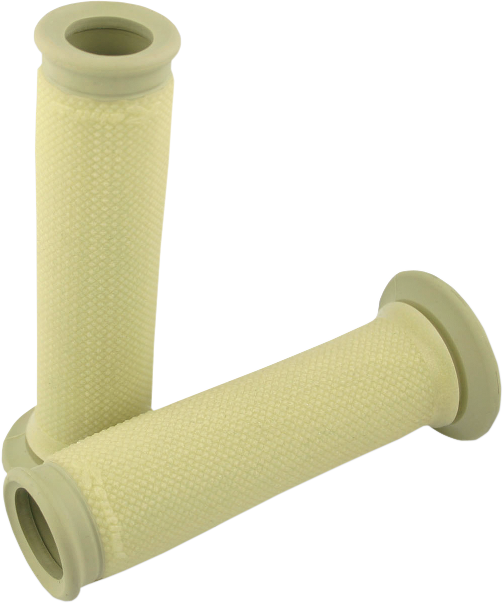 RENTHAL Reinforced Dual-Compound Grips for Street - 1-1/8" G175