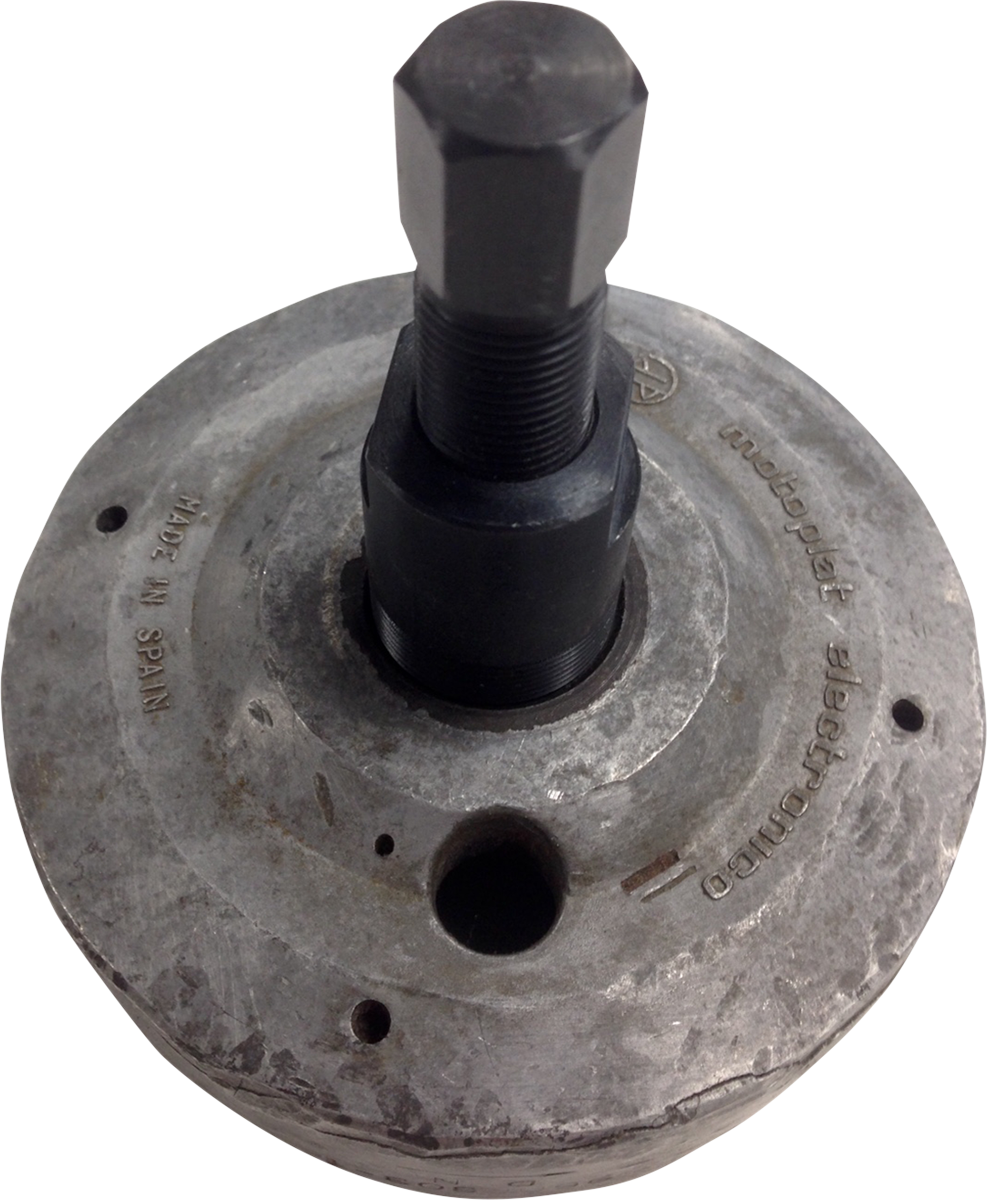 DENNIS STUBBLEFIELD SALES Flywheel Puller - M27 x 1.25 - Right Hand Thread - Male MP-3