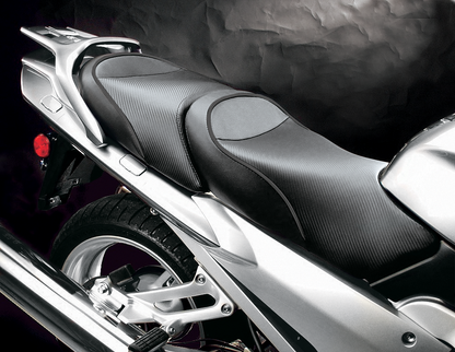 SARGENT World Sport™ Performance Seat - Black - Carbon FX - FJR1300 '03-'05 WS-542-19