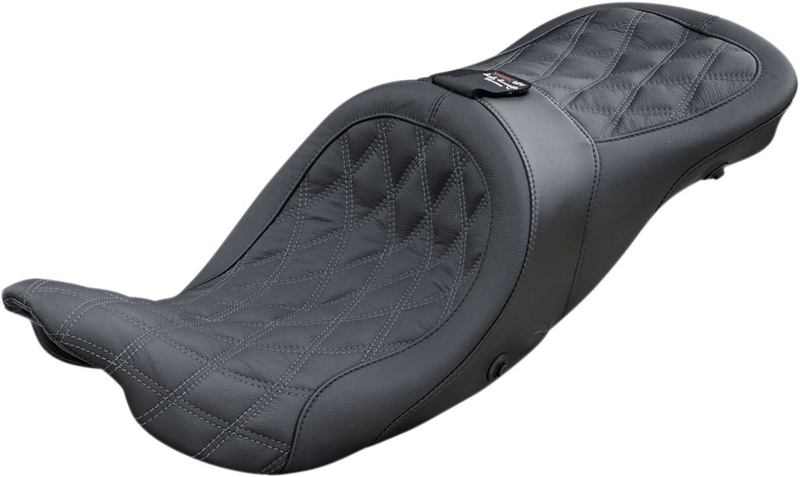 DANNY GRAY Longhaul 2Up Seat - Air - w/ Driver Backrest Capability - Double Diamond w/ Gray Stitch - FL '08-'23 21-413DIAAIR