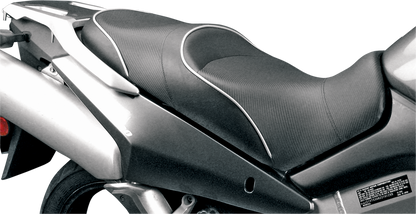SARGENT World Sport™ Performance Seat - Black - Carbon FX - VStrom 650/1000 '02-'13 WS-552-19