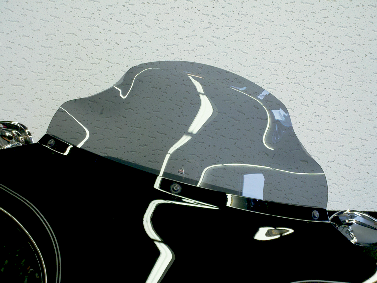 KLOCK WERKS Flare™ Windshield - 8-1/2" - Smoke - '96-'13 FLT KWW-01-0210