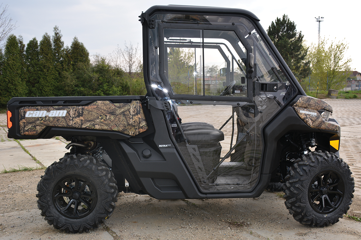 MOOSE OFFROAD Complete Cab Enclosure - Can-Am Defender 5610