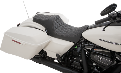 DRAG SPECIALTIES SEATS Predator III Seat - Double Diamond - Silver Stitched - FL '08-'23 0801-1115