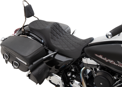 DRAG SPECIALTIES SEATS Predator III 2-Up Seat - Double Diamond - Black Thread - FL '08-'23 0801-1304