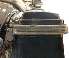 CUSTOM DYNAMICS Saddlebag LED Lights - Sequential - Black/Smoke PB-SBSEQ-SS8-BS