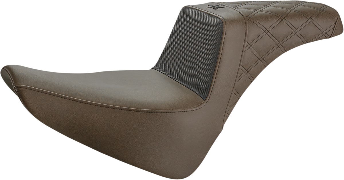 SADDLEMEN Unknown Industries Seat - Front Carbon Fiber/Black Gripper Lumbar/Rear Lattice Stitch - FL '18-'22 UN18-33-173BR