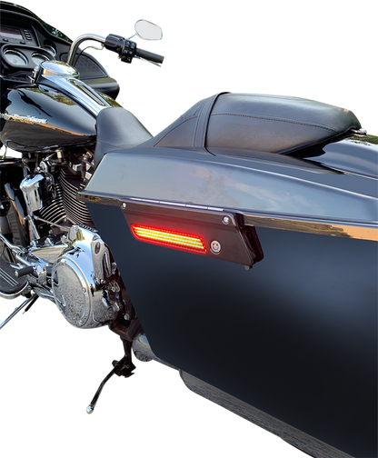 CUSTOM DYNAMICS Saddlebag Light - Red Lens CD-LATCH-DC4-R