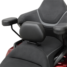 SHOW CHROME Detachable Smart Mount™ Backrest - GL1800 52-968