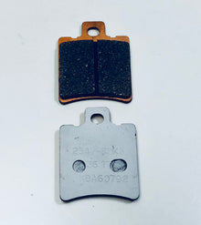 Beringer Sintered Brake Pads for Aerotec 2D1 and Older Axial Mount 6 Piston calipers