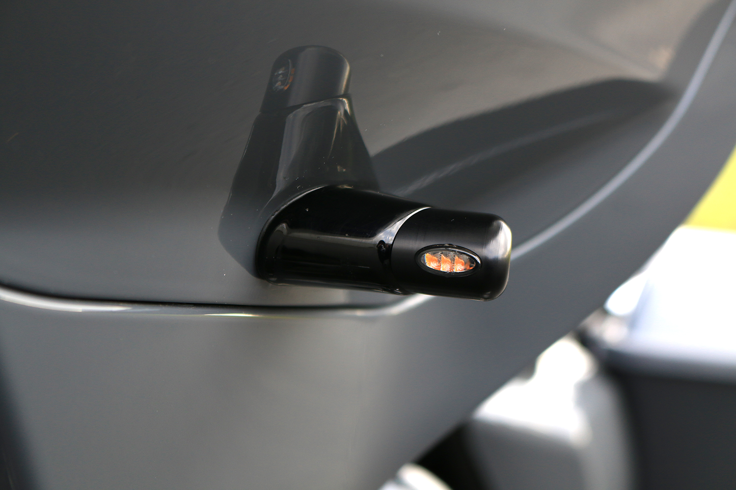 KODLIN USA Turn Signal - Black K68459