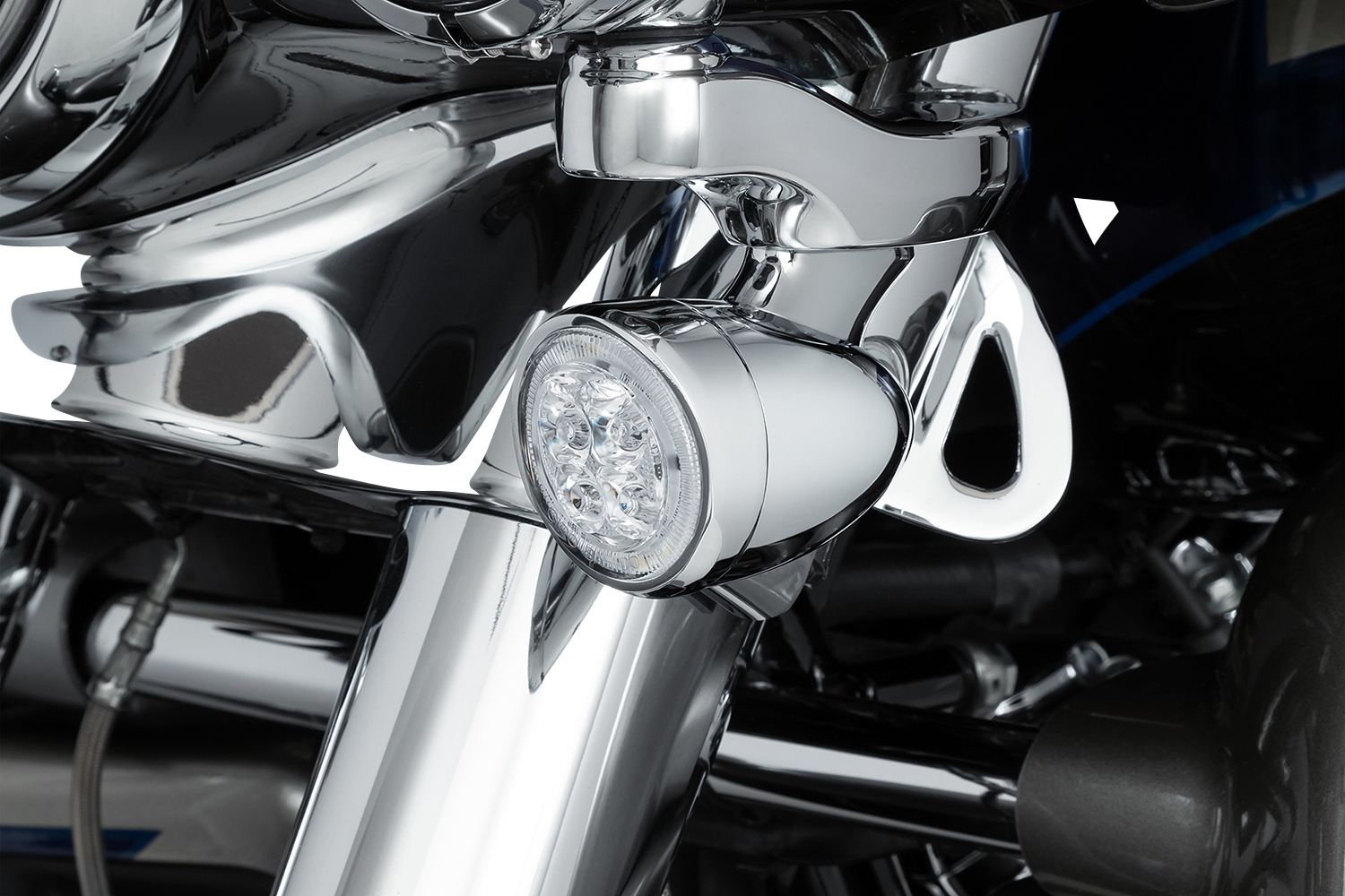 CIRO Turn Signal Insert - Front - Chrome/Clear 45403