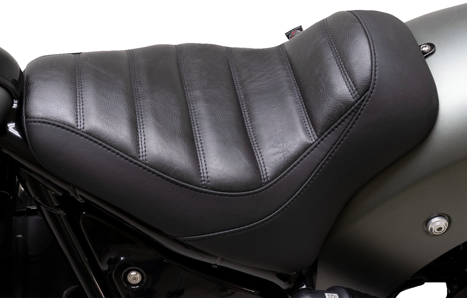 MUSTANG Runaround Seat - Solo - Black - Tuck-n-Roll - Chief '22-'24 88200