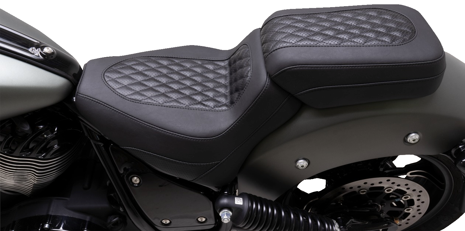 MUSTANG Squareback Seat - Passenger - Black - Diamond Stitch - Chief '22-'24 88202