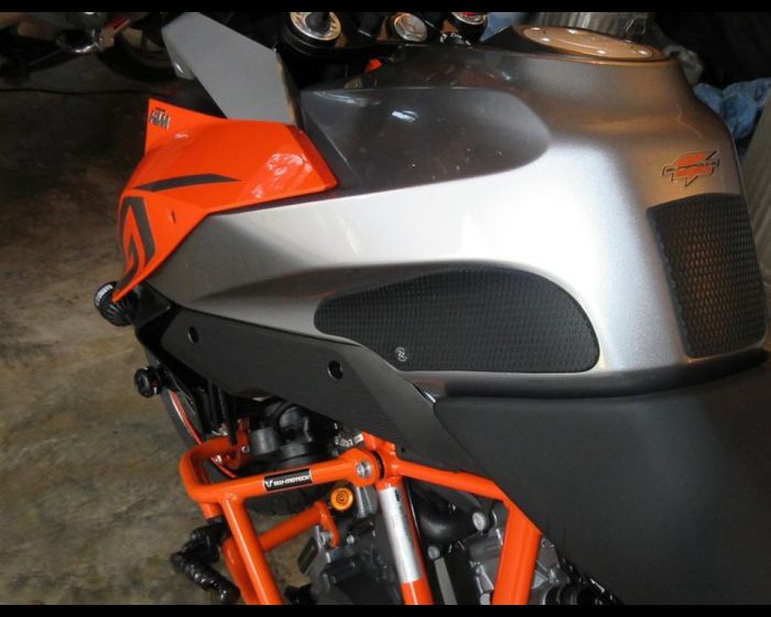 TechSpec Tank Grip Pads for the KTM 1290 Super Duke GT (16-23)