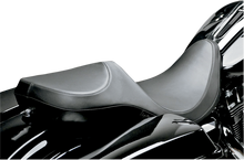 LE PERA Super Villain Seat - Smooth - Black - FL '08-'23 LK-817SV