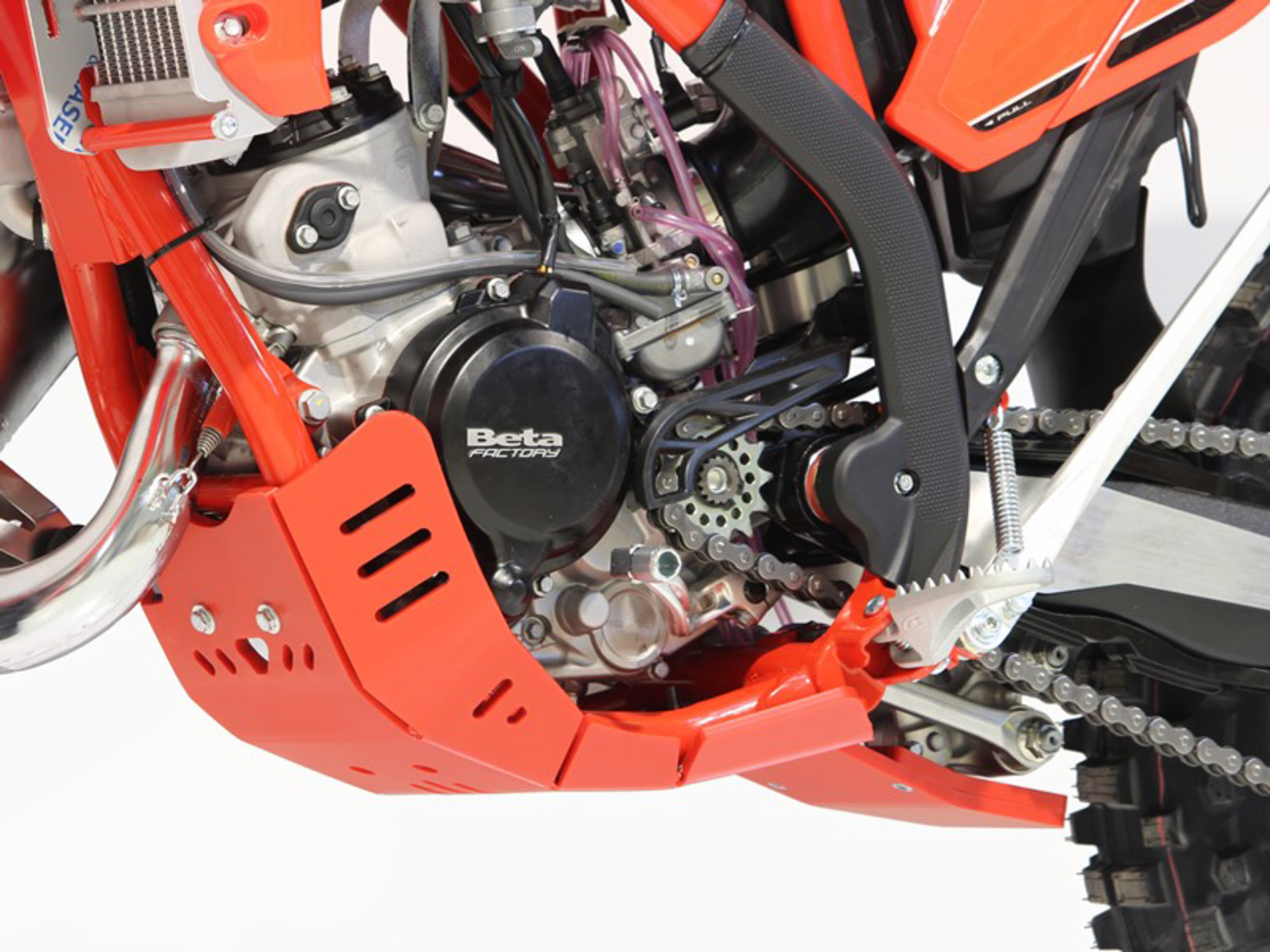 AXP RACING Xtrem Skid Plate - Red - Beta - 125/200 RR AX1686