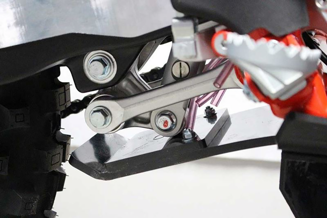 AXP RACING Xtrem Skid Plate - Black - Beta - 250/300 RR AX1430