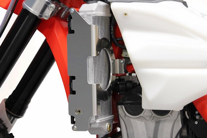 AXP RACING Xtrem Radiator Guards - Beta AX1584