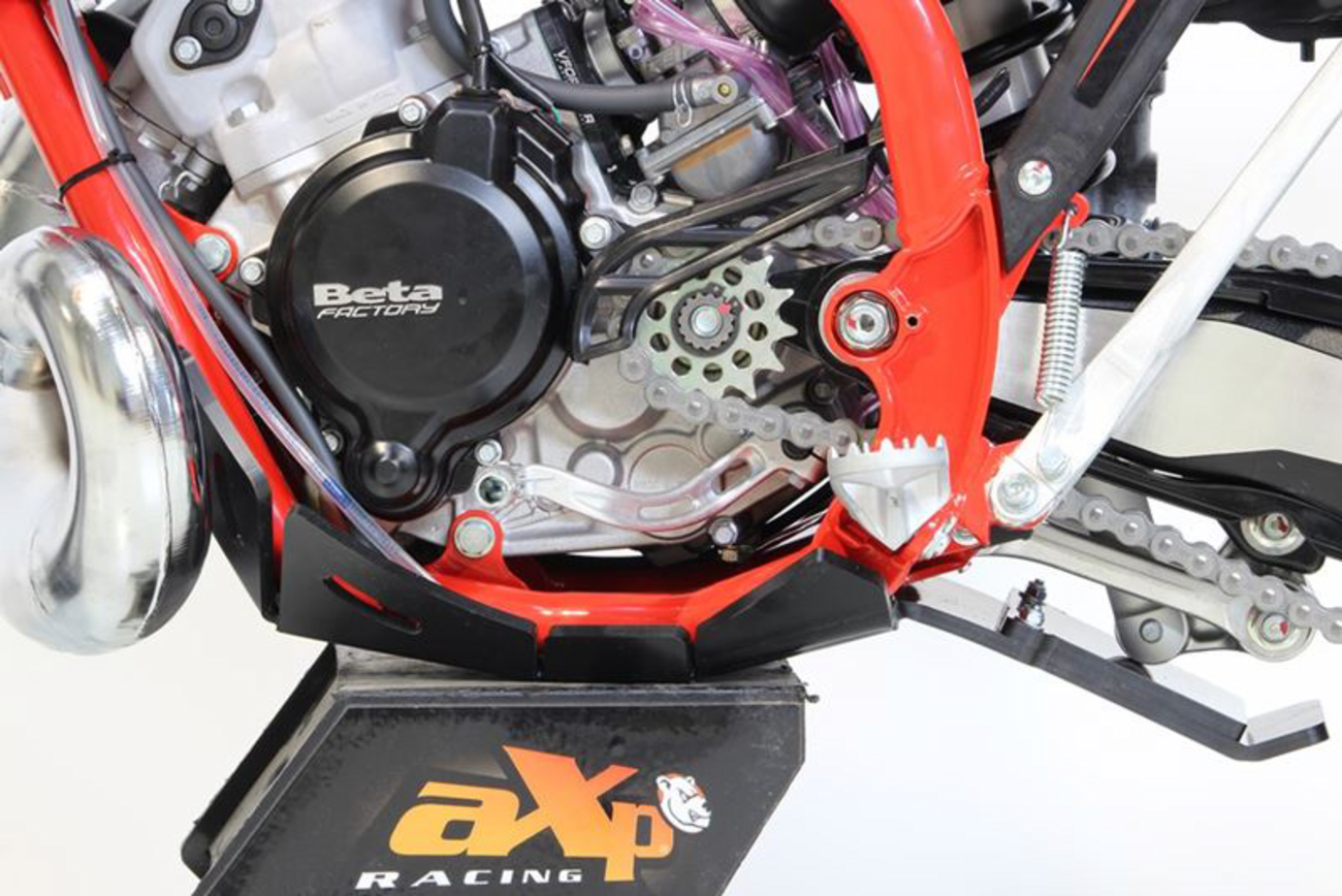 AXP RACING Xtrem Skid Plate - Black - Beta - 125/200 RR AX1562