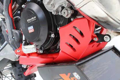 AXP RACING Xtrem Skid Plate - Red - Beta - 250/300 RR AX1551